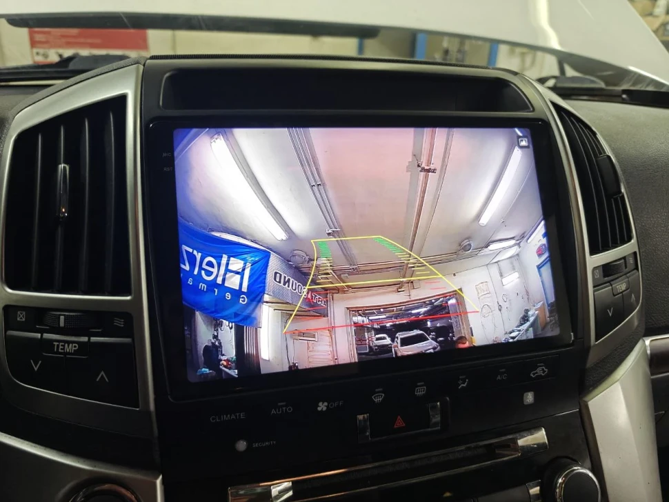 Переходная рамка Toyota Land Cruiser 200 (2007-2015) F3 Тип-A (10")